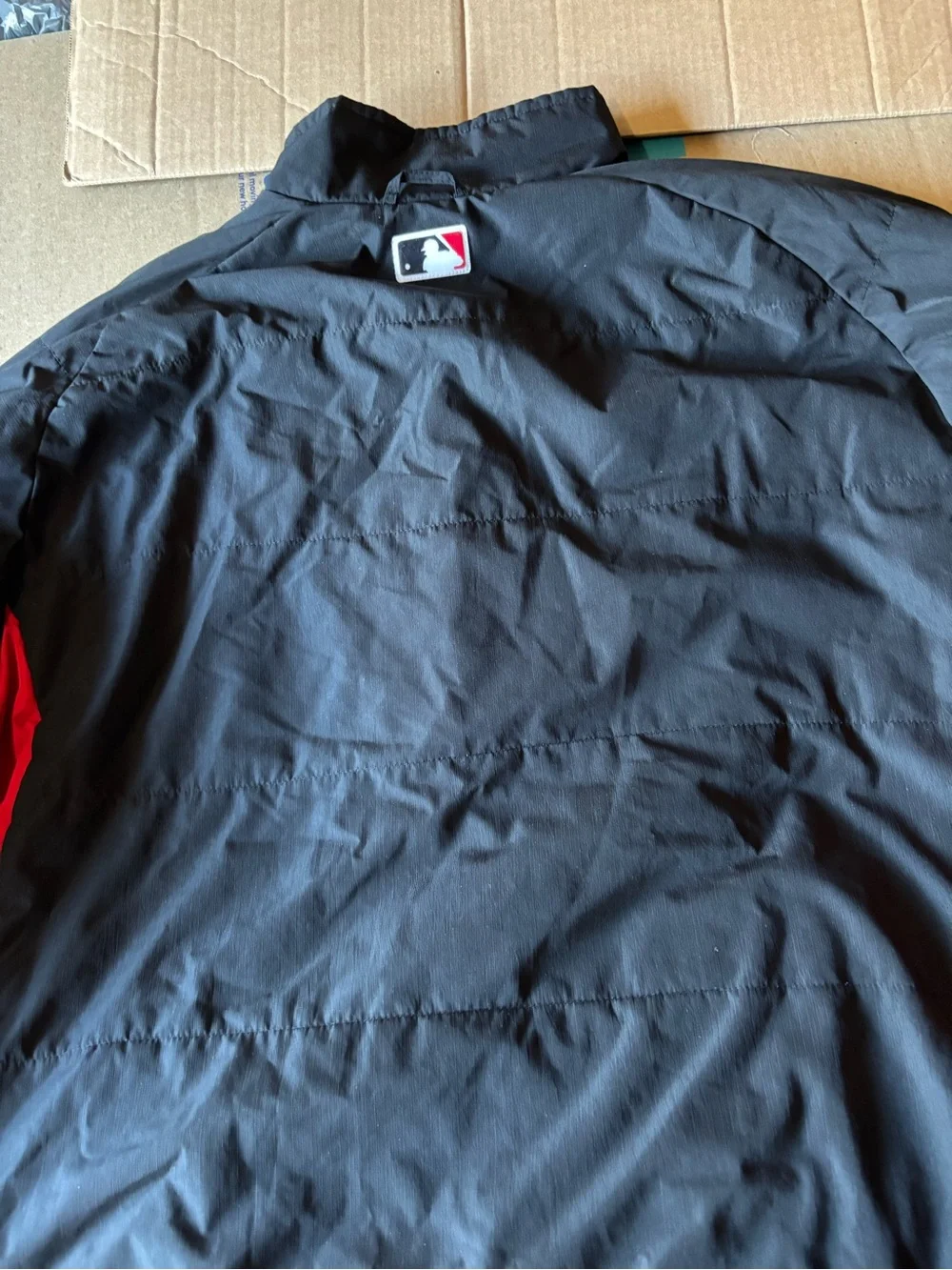 Cincinnati Reds Majestic  Men’s Jacket Sz 2XL Authentic Collection